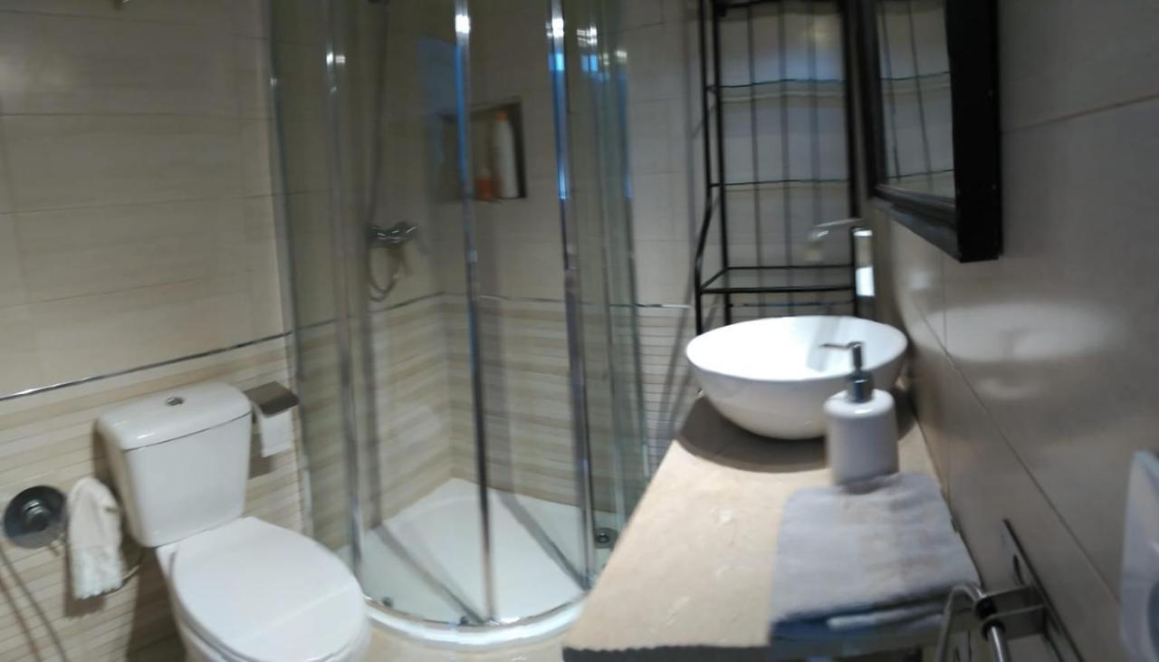 サン・フェルナンドDuplex Daisesアパートメント エクステリア 写真